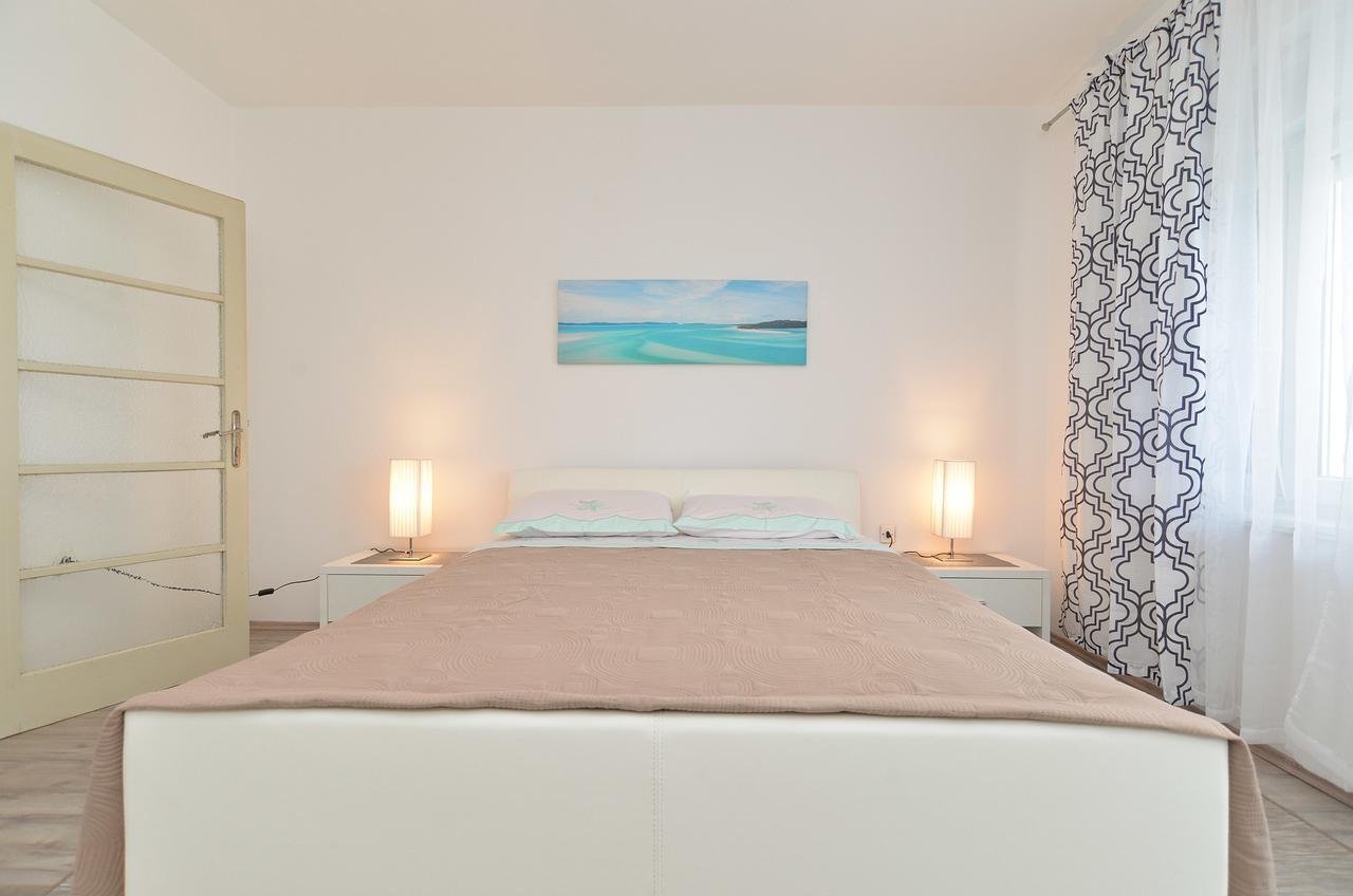 Apartment Branko 1601 Fažana Kültér fotó