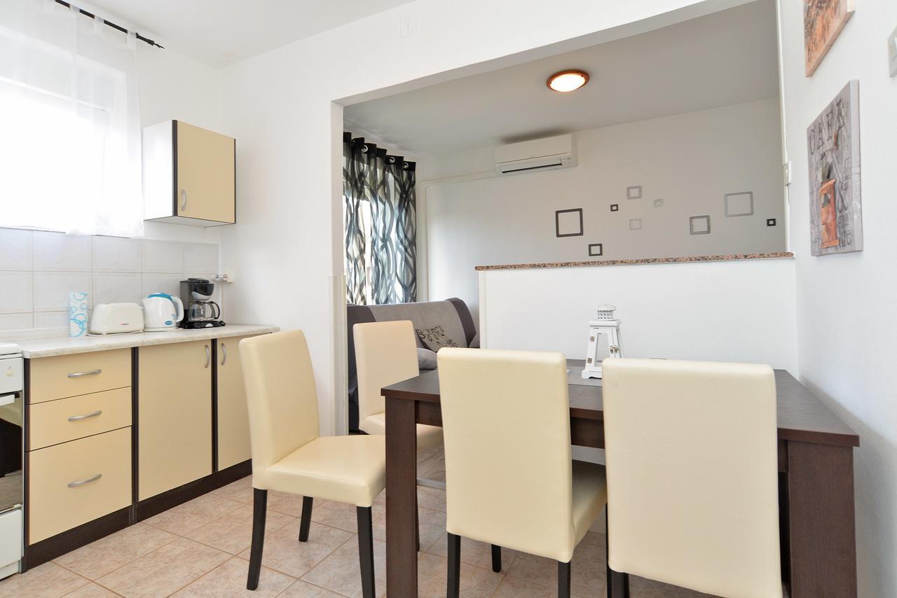 Apartment Branko 1601 Fažana Kültér fotó